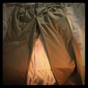 Men’s Dockers Khaki pants sz 42 x 34